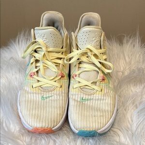 Nike Men’s LeBron Witness 6 Easter 2022 CZ4052-103. Size 12.5.